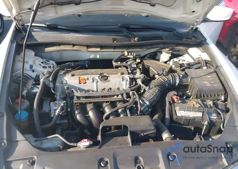 2012 Honda Accord 2.4 Lx из США, поврежденный, VIN 1HGCP2F32CA182841